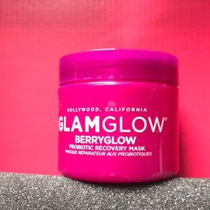 GlamGlow mask